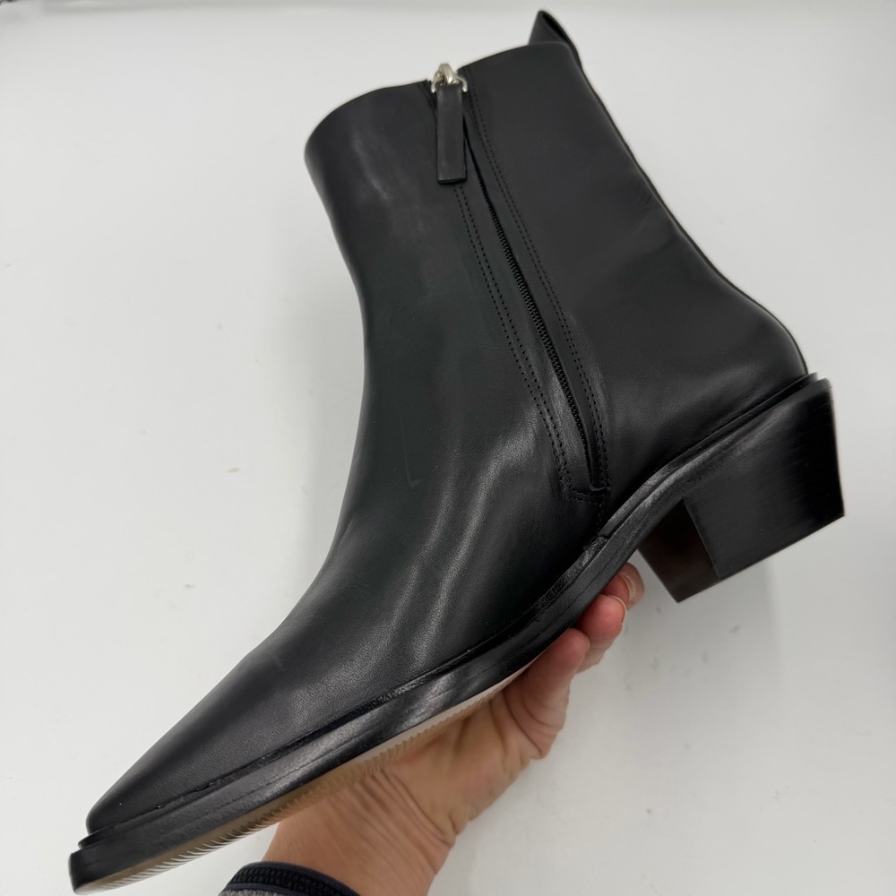 NEW Everlane Black Leather Havana Ankle Boot in Size 9.5 - Picture 7 of 13